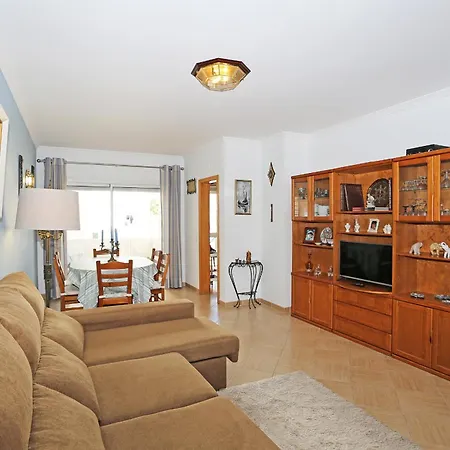 A32 - Lancemar Flat In *