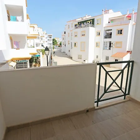 A32 - Lancemar Flat In