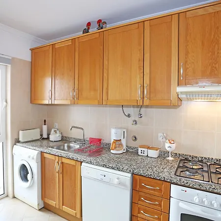A32 - Lancemar Flat In Албуфейра